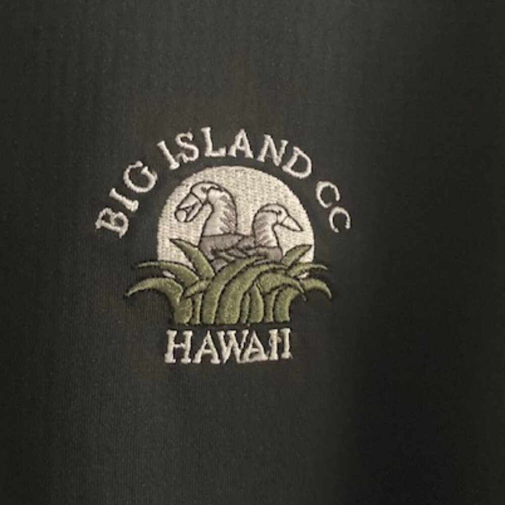 BIG ISLAND COUNTRY CLUB HAWAII GOLF SHIRT 1/4 ZIP NENE LOGO LIKE NEW MAKANI GOLF